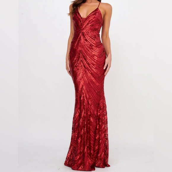 Gorgeous open back tie red sequin maxi dress size small - Picture 1 of 5